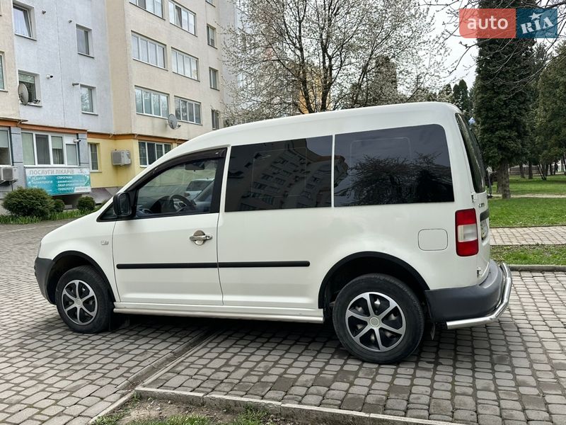 Минивэн Volkswagen Caddy 2004 в Каменец-Подольском