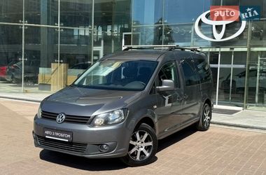 Мінівен Volkswagen Caddy 2013 в Києві
