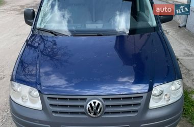 Вантажний фургон Volkswagen Caddy 2010 в Чернівцях