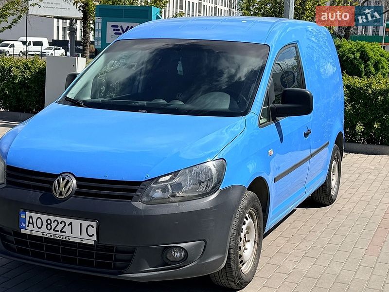 Volkswagen Caddy 2011