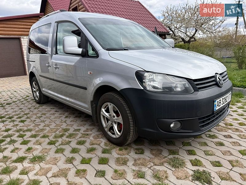 Volkswagen Caddy 2011