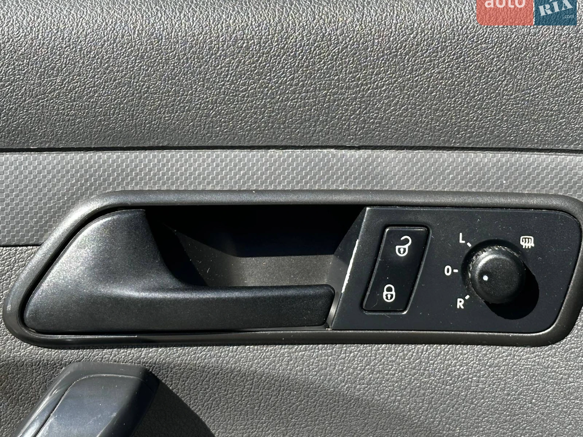 2011 Volkswagen Caddy - мініатюра 18