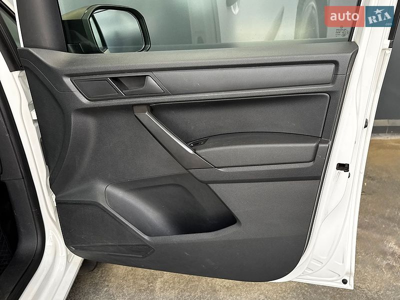 Минивэн Volkswagen Caddy 2019 в Киеве