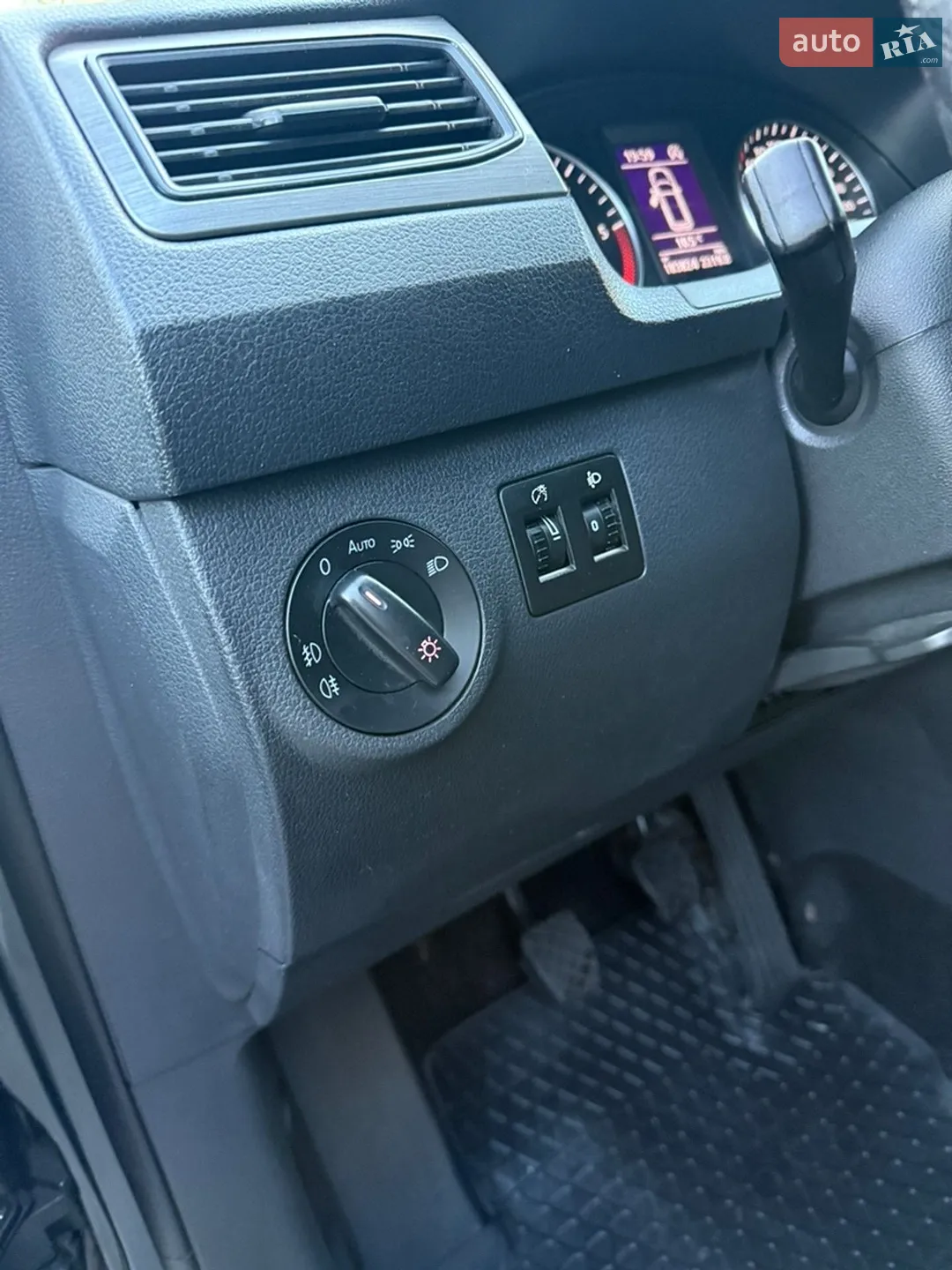 2018 Volkswagen Caddy - мініатюра 11