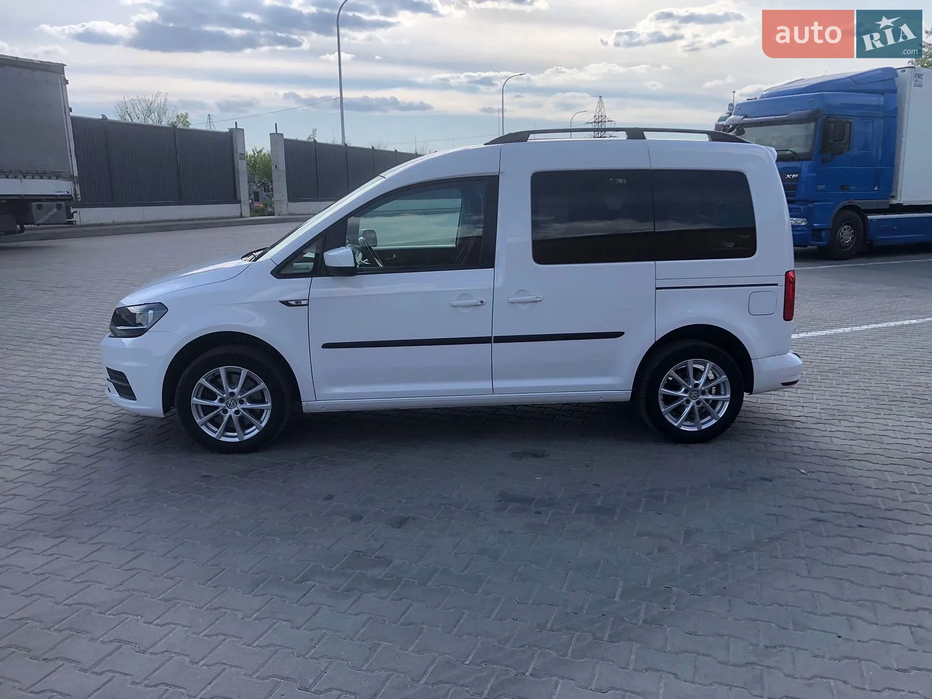 2018 Volkswagen Caddy - мініатюра 14