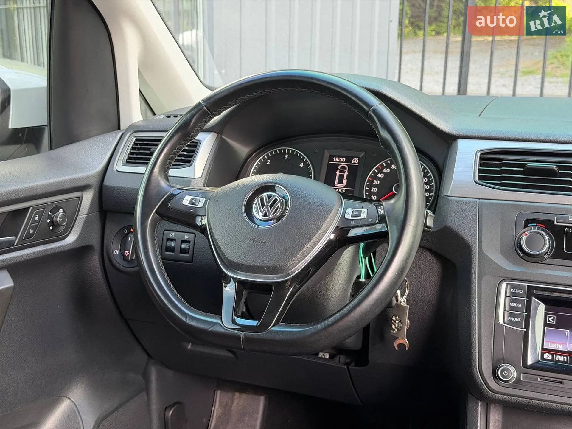 2017 Volkswagen Caddy - мініатюра 34