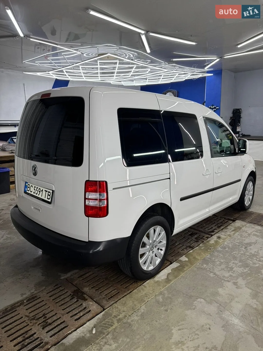 2013 Volkswagen Caddy - мініатюра 11
