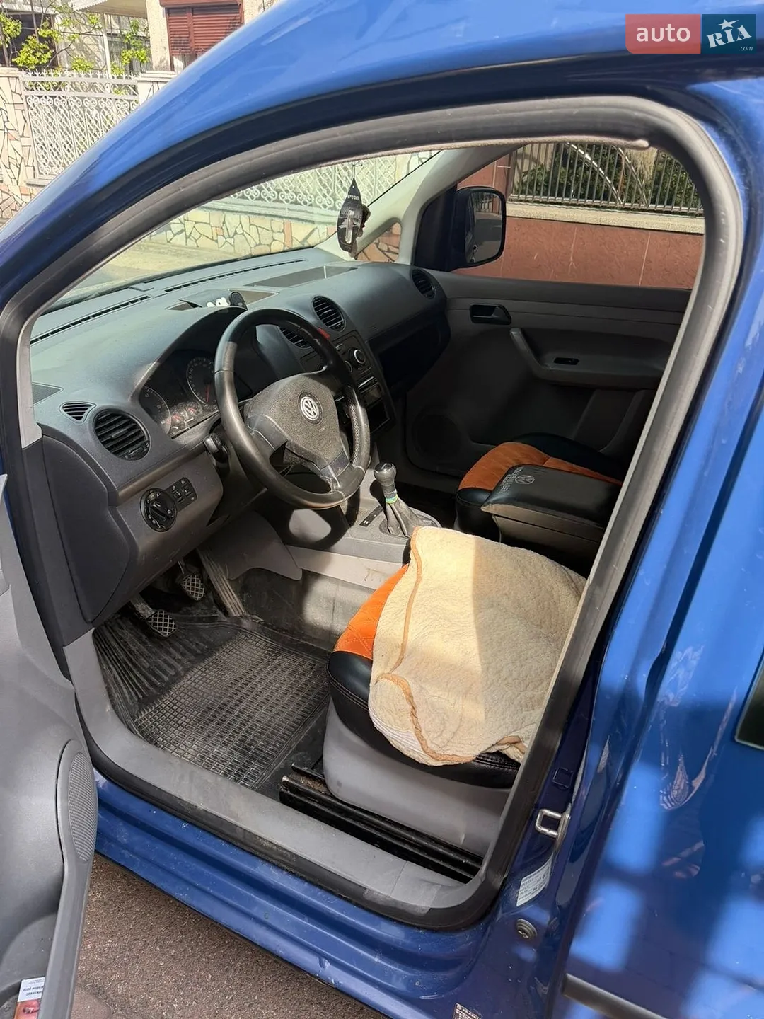 2010 Volkswagen Caddy - мініатюра 4
