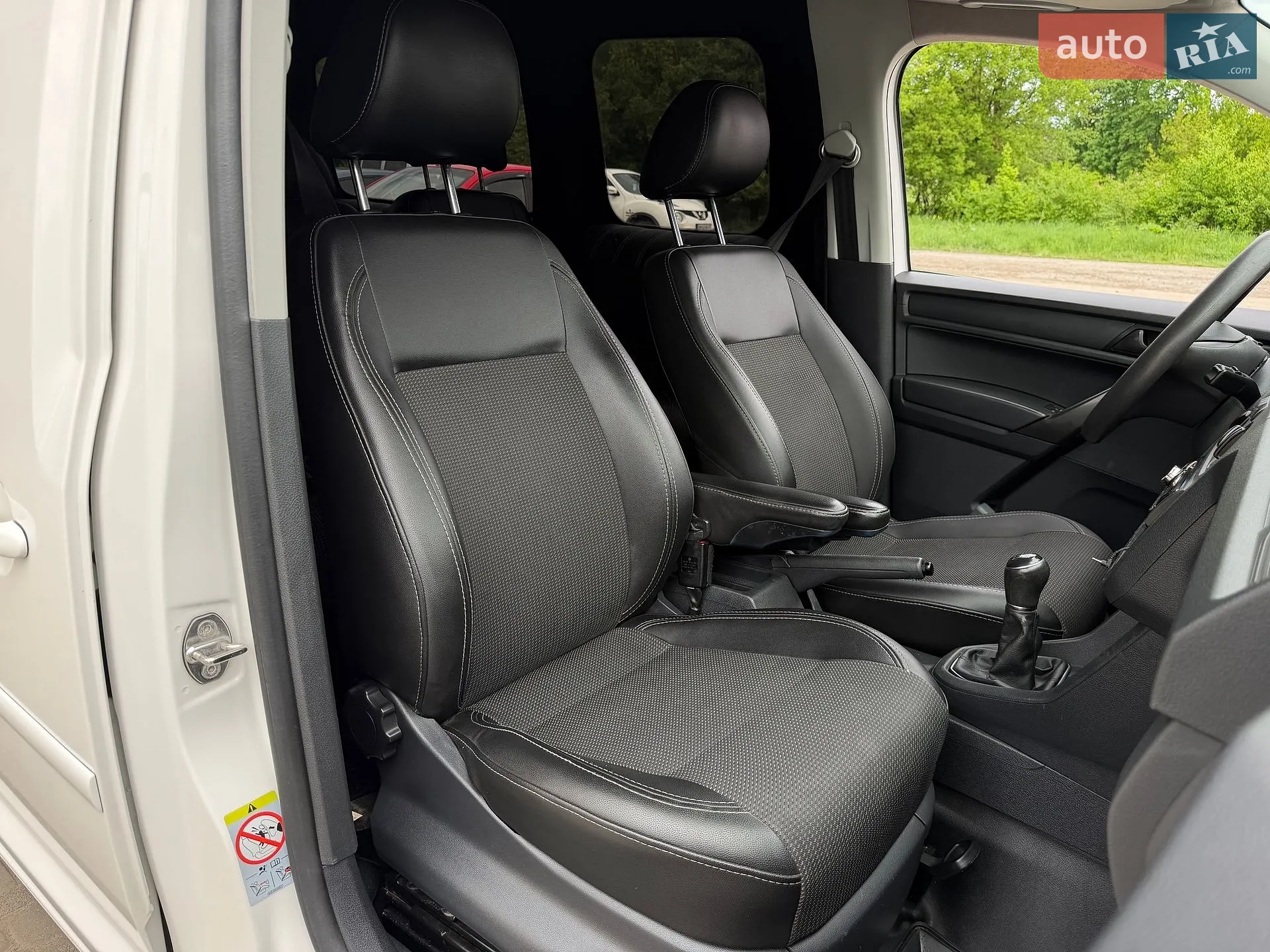 2017 Volkswagen Caddy - мініатюра 32