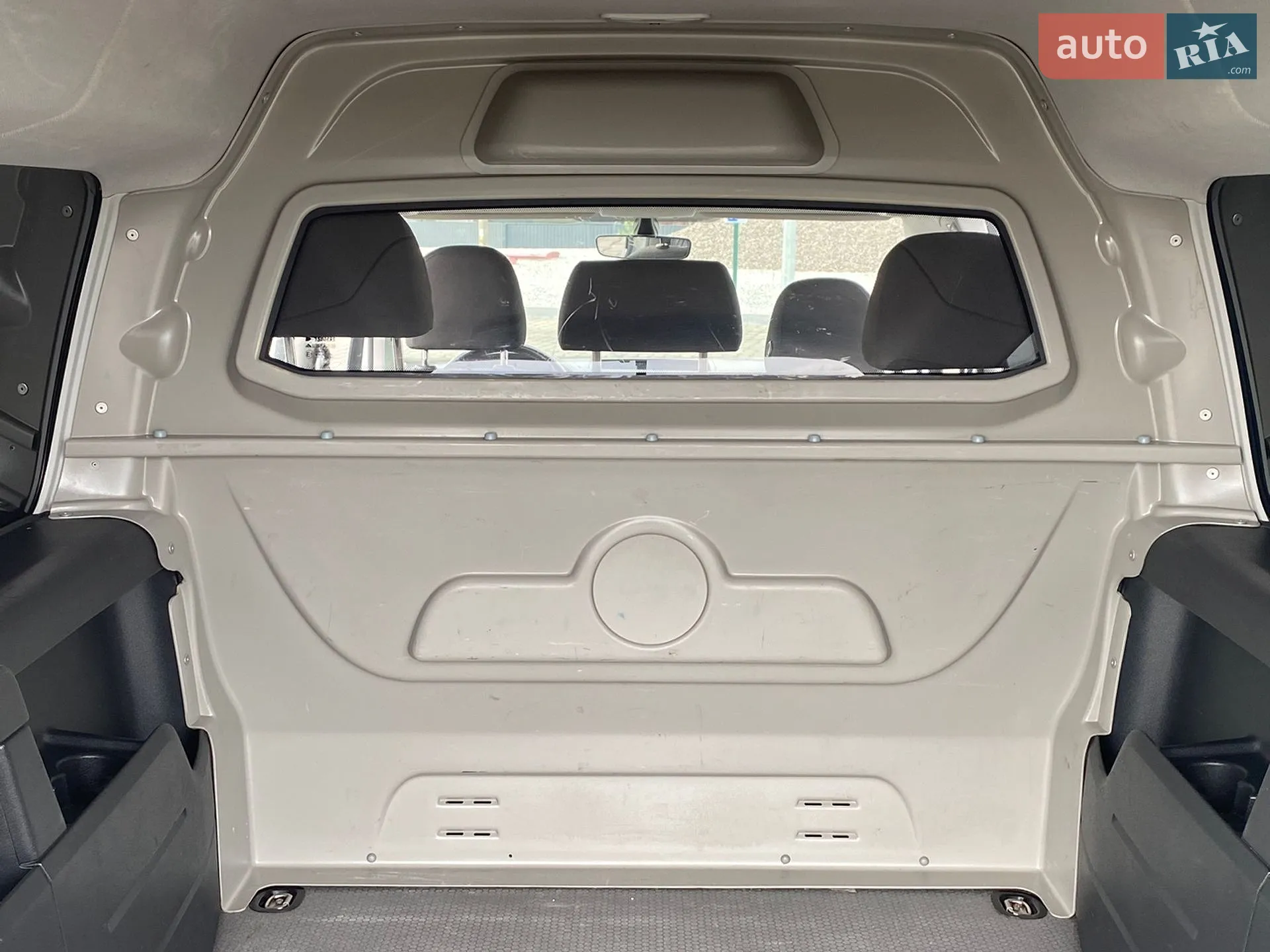2018 Volkswagen Caddy - мініатюра 44