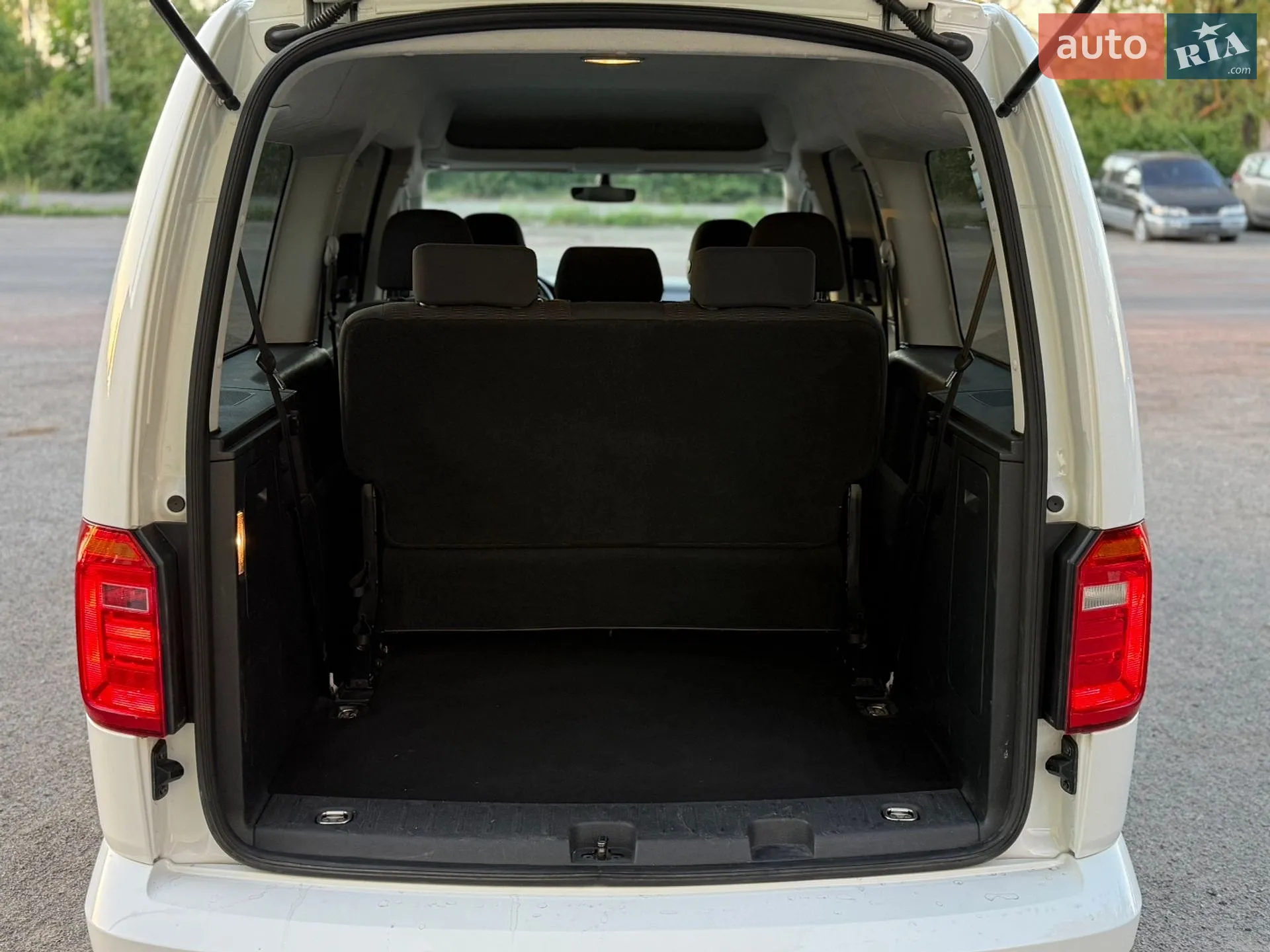 2016 Volkswagen Caddy - мініатюра 20
