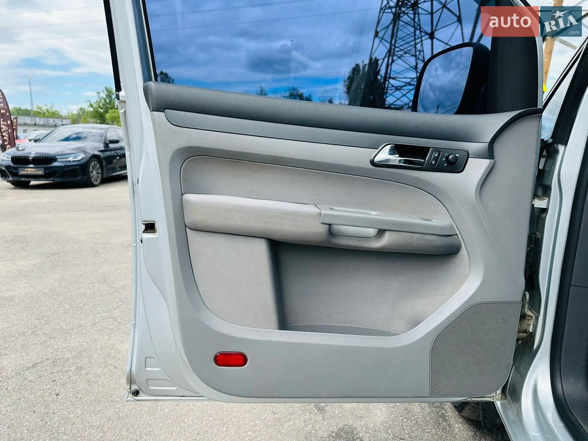 2010 Volkswagen Caddy - мініатюра 15