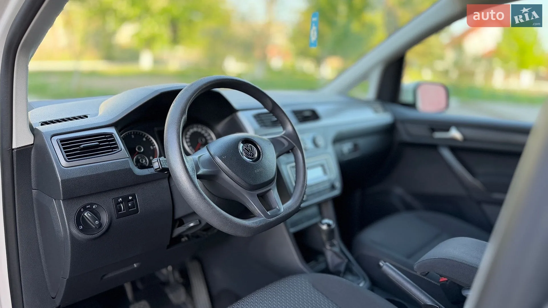 2018 Volkswagen Caddy - мініатюра 36