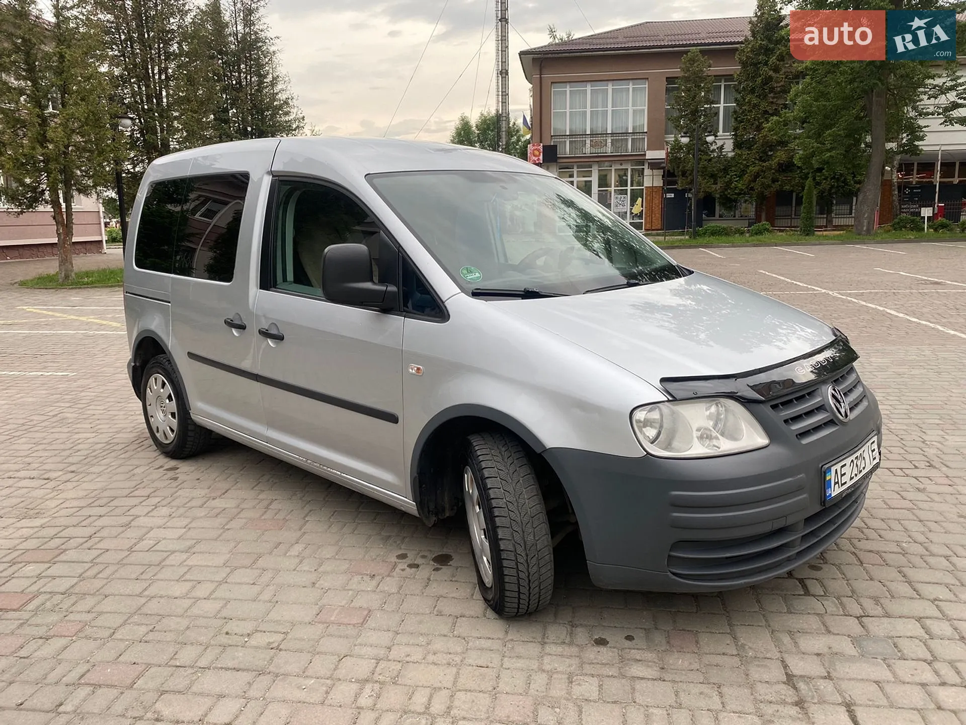 2010 Volkswagen Caddy - фото 1