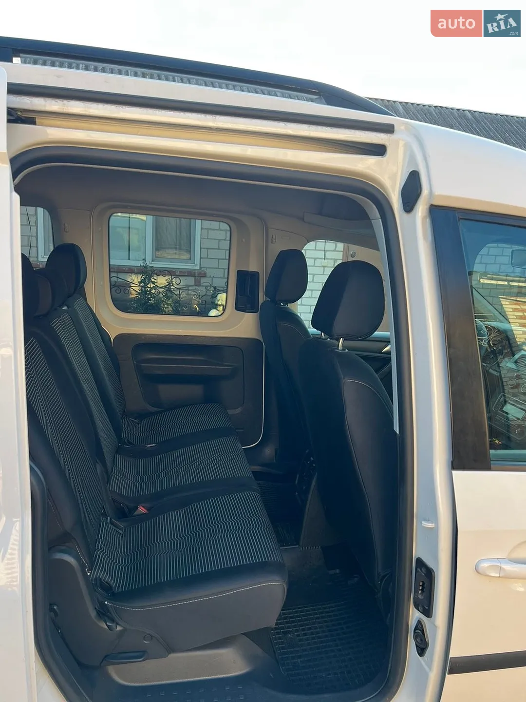 2017 Volkswagen Caddy - мініатюра 14
