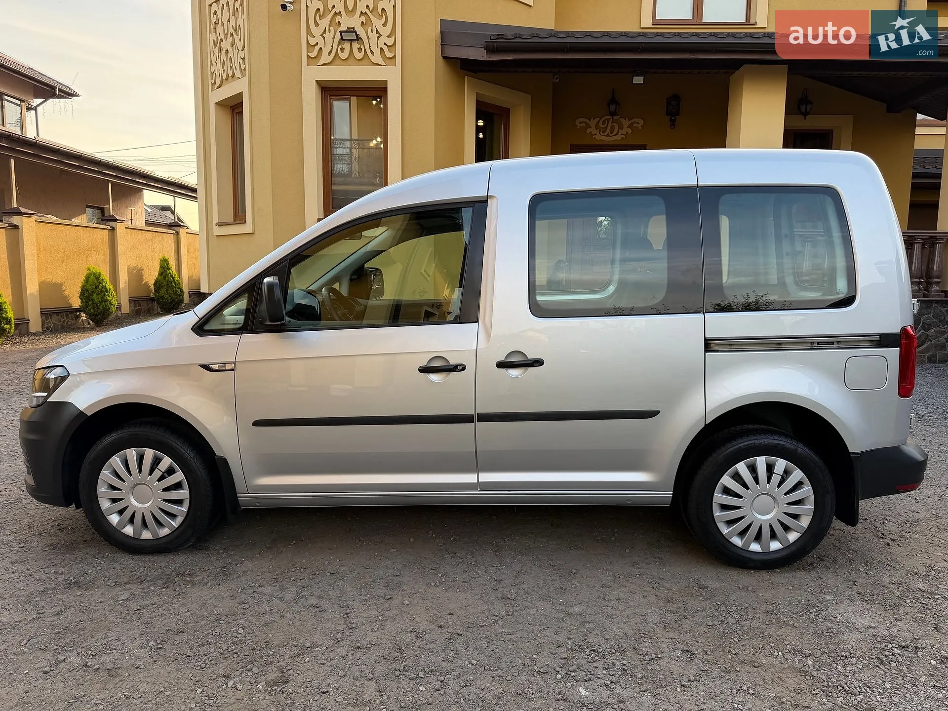 2017 Volkswagen Caddy - мініатюра 5