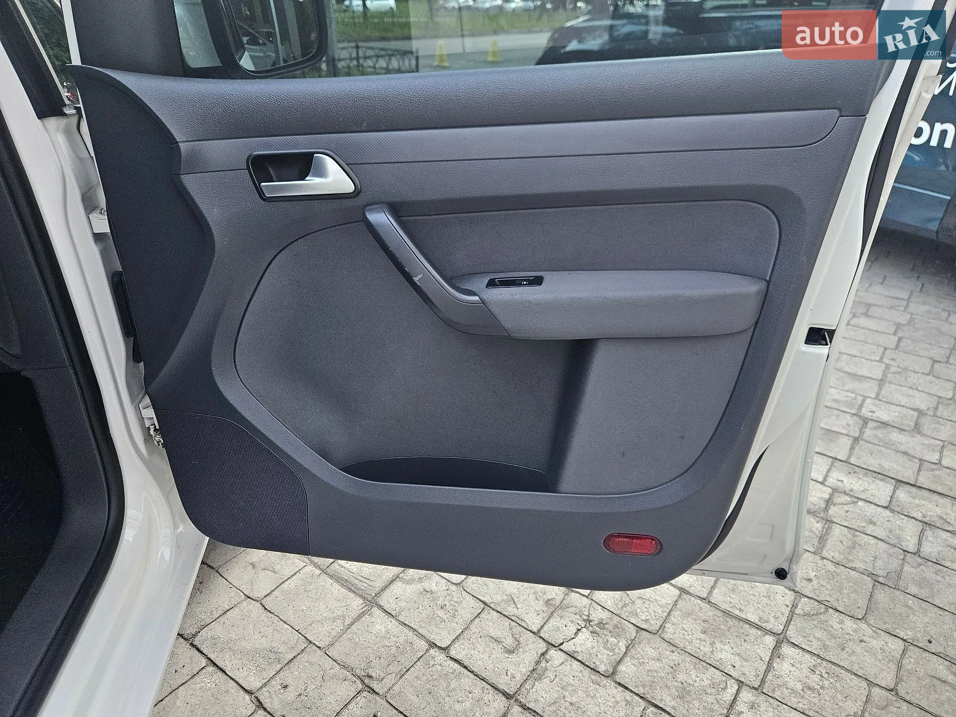 2015 Volkswagen Caddy - мініатюра 25