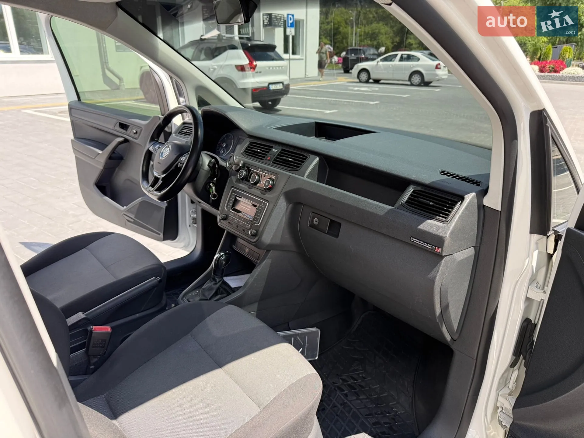 2011 Skoda Fabia - мініатюра 28