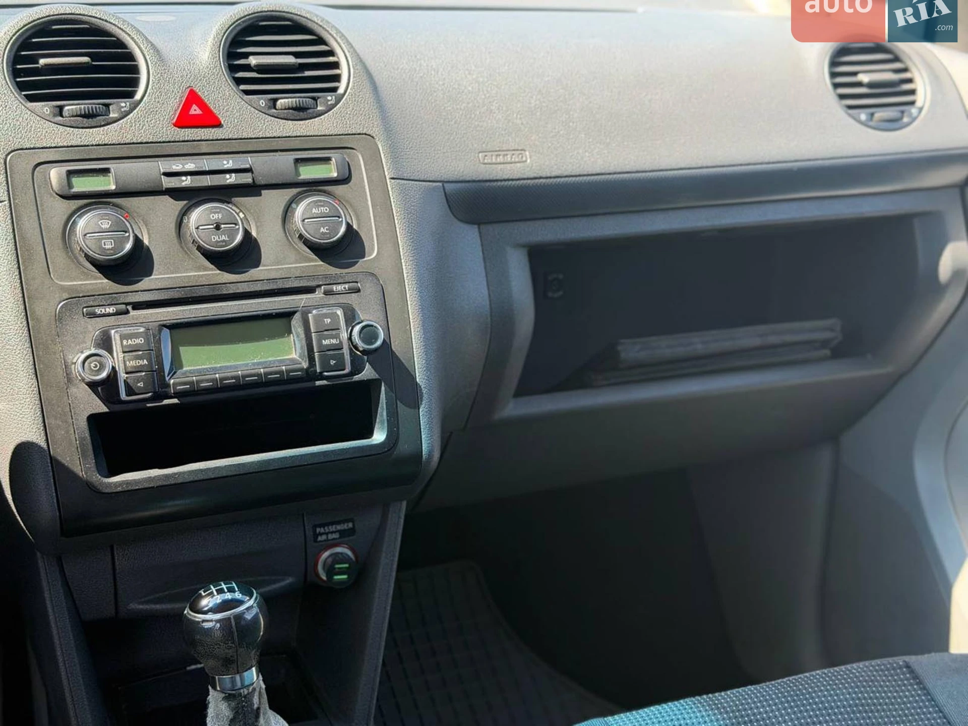 2010 Volkswagen Caddy - мініатюра 15