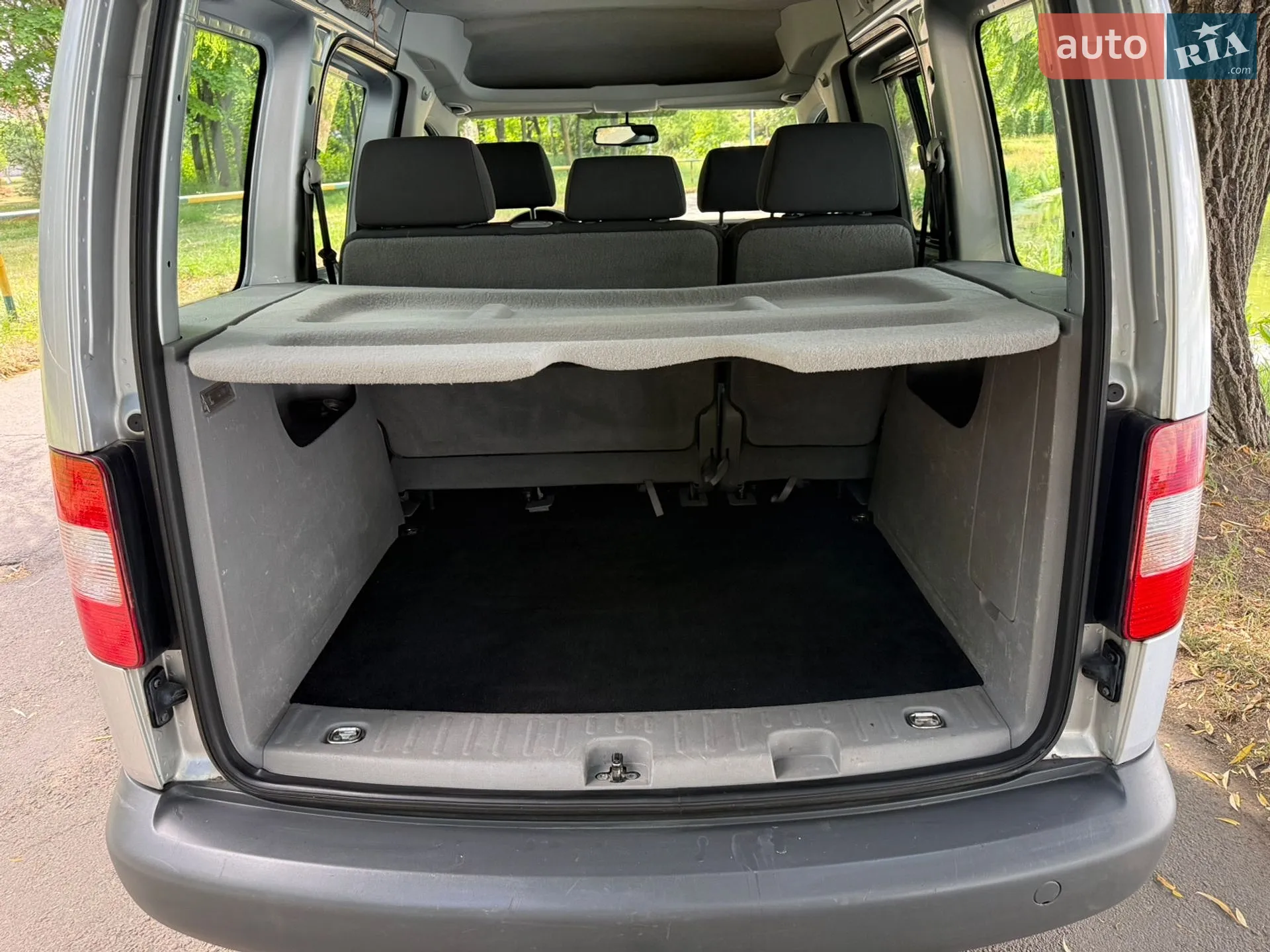 2010 Volkswagen Caddy - мініатюра 31