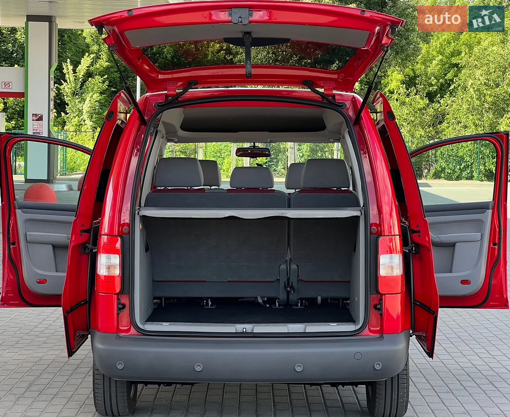 2010 Volkswagen Caddy - мініатюра 57
