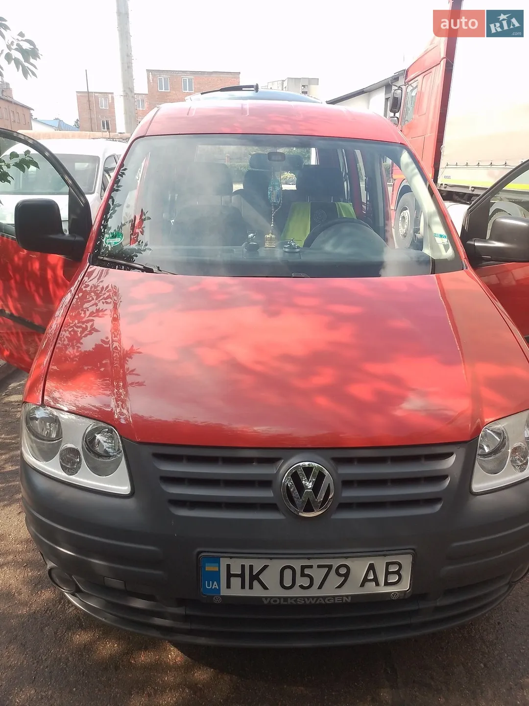 2010 Volkswagen Caddy - фото 1