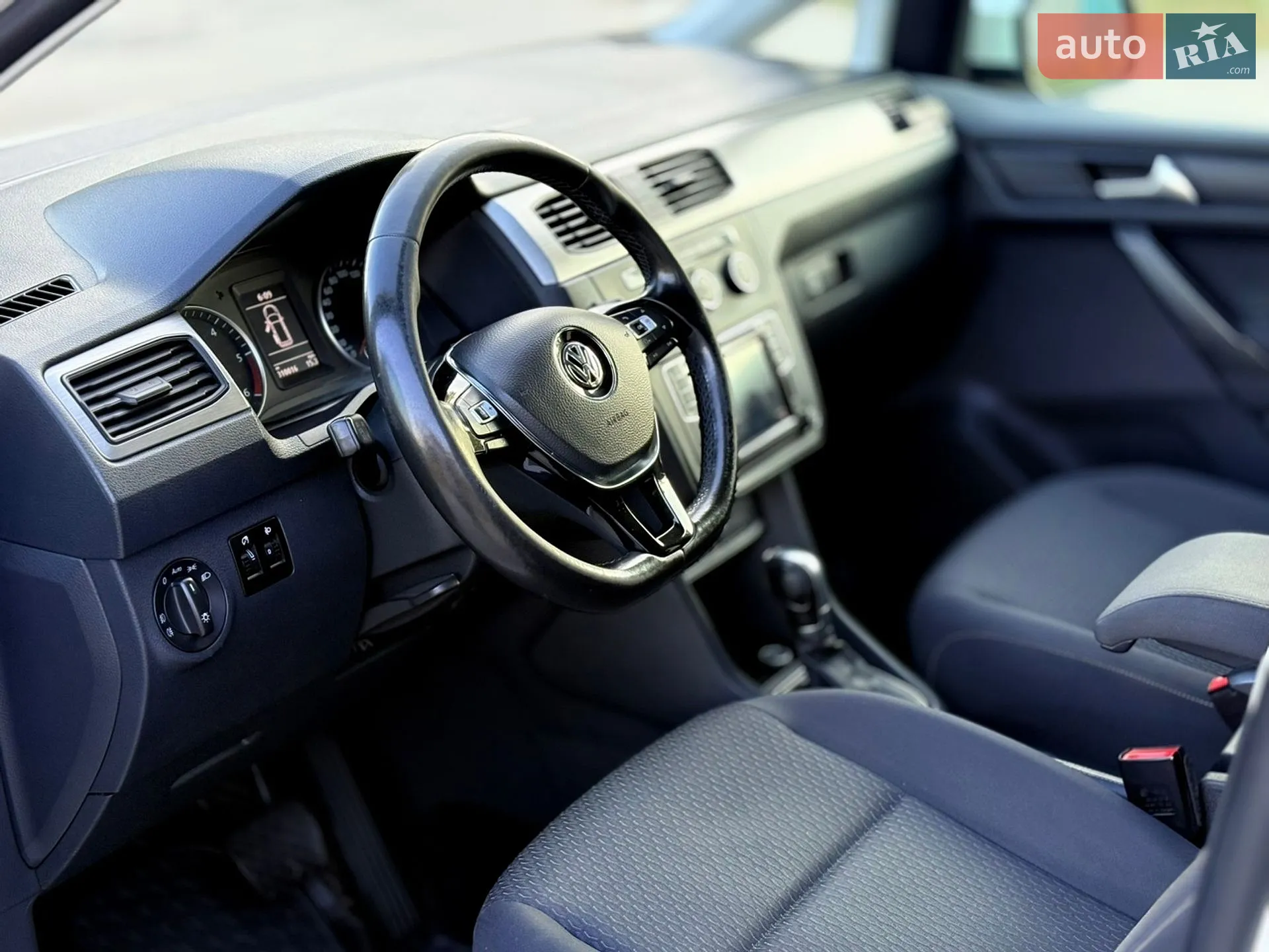 2018 Volkswagen Caddy - мініатюра 35
