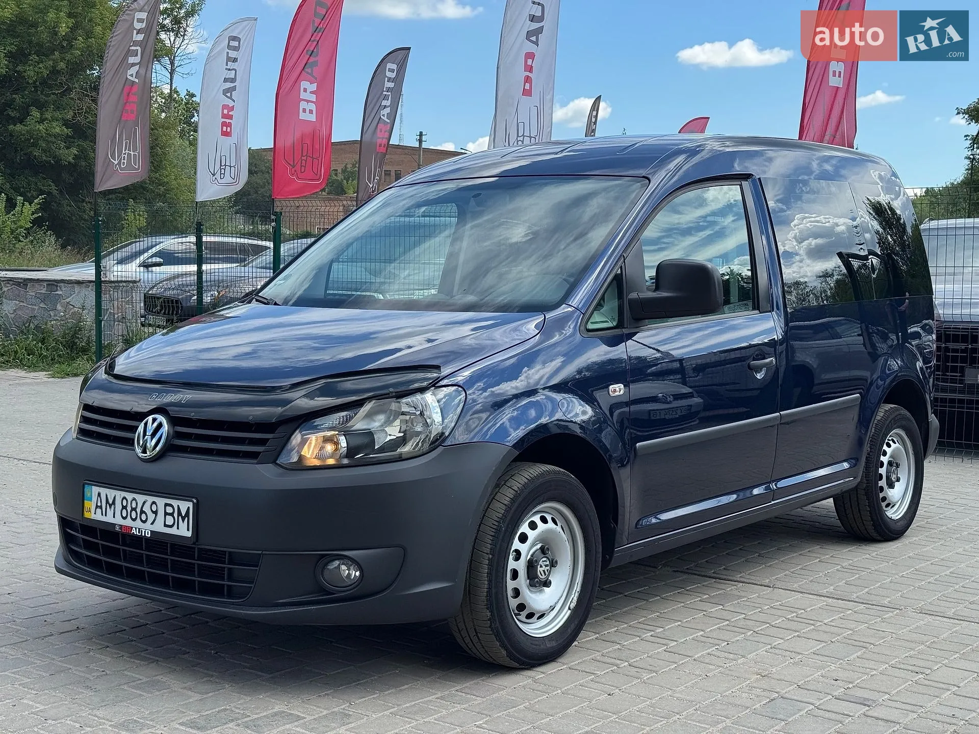 2011 Volkswagen Caddy - фото 1