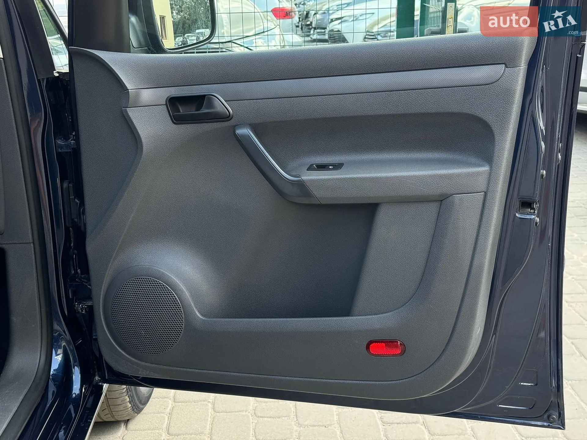 2011 Volkswagen Caddy - мініатюра 28