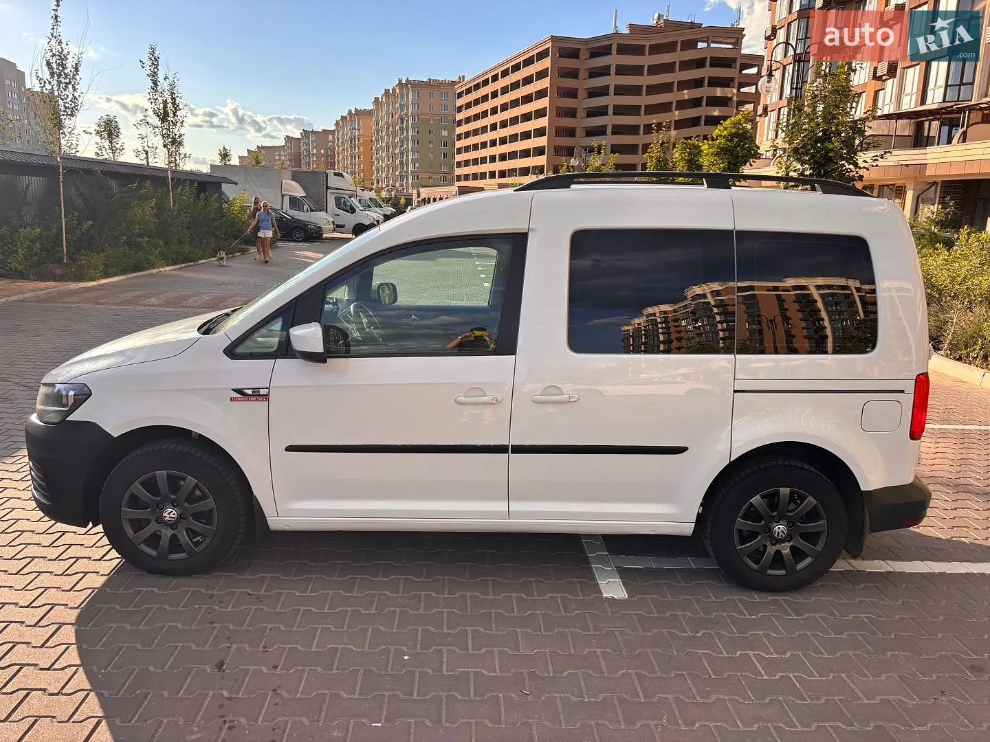2017 Volkswagen Caddy - мініатюра 7