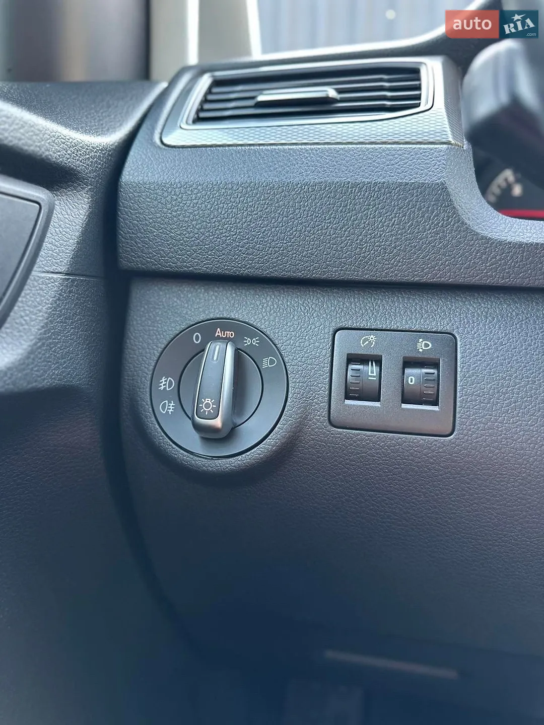 2019 Volkswagen Caddy - мініатюра 39