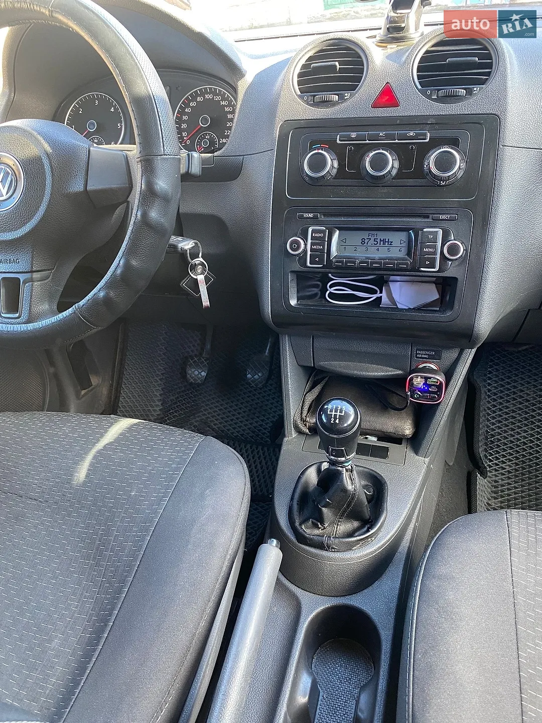 2010 Volkswagen Caddy - мініатюра 12