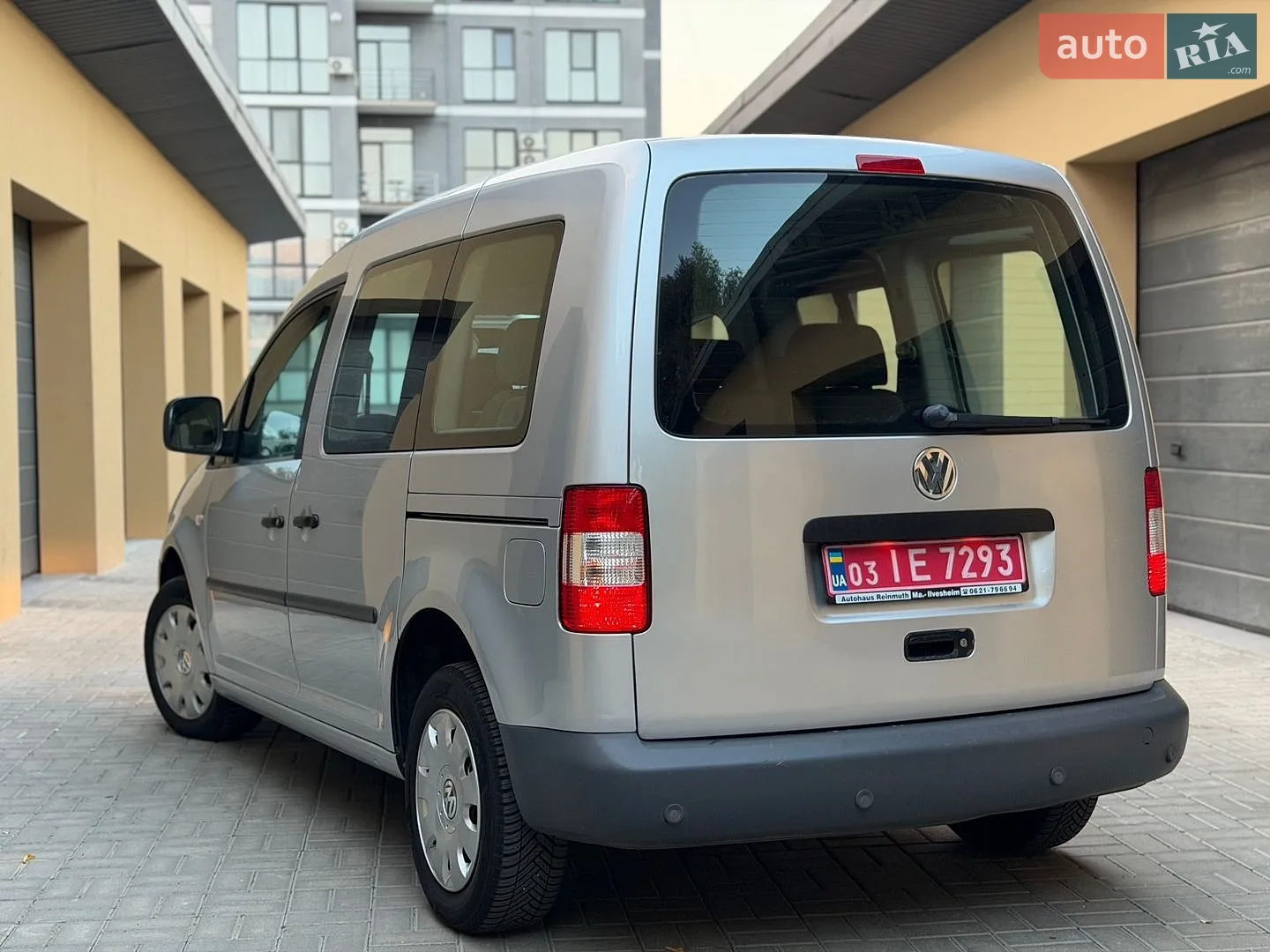 2010 Volkswagen Caddy - мініатюра 3