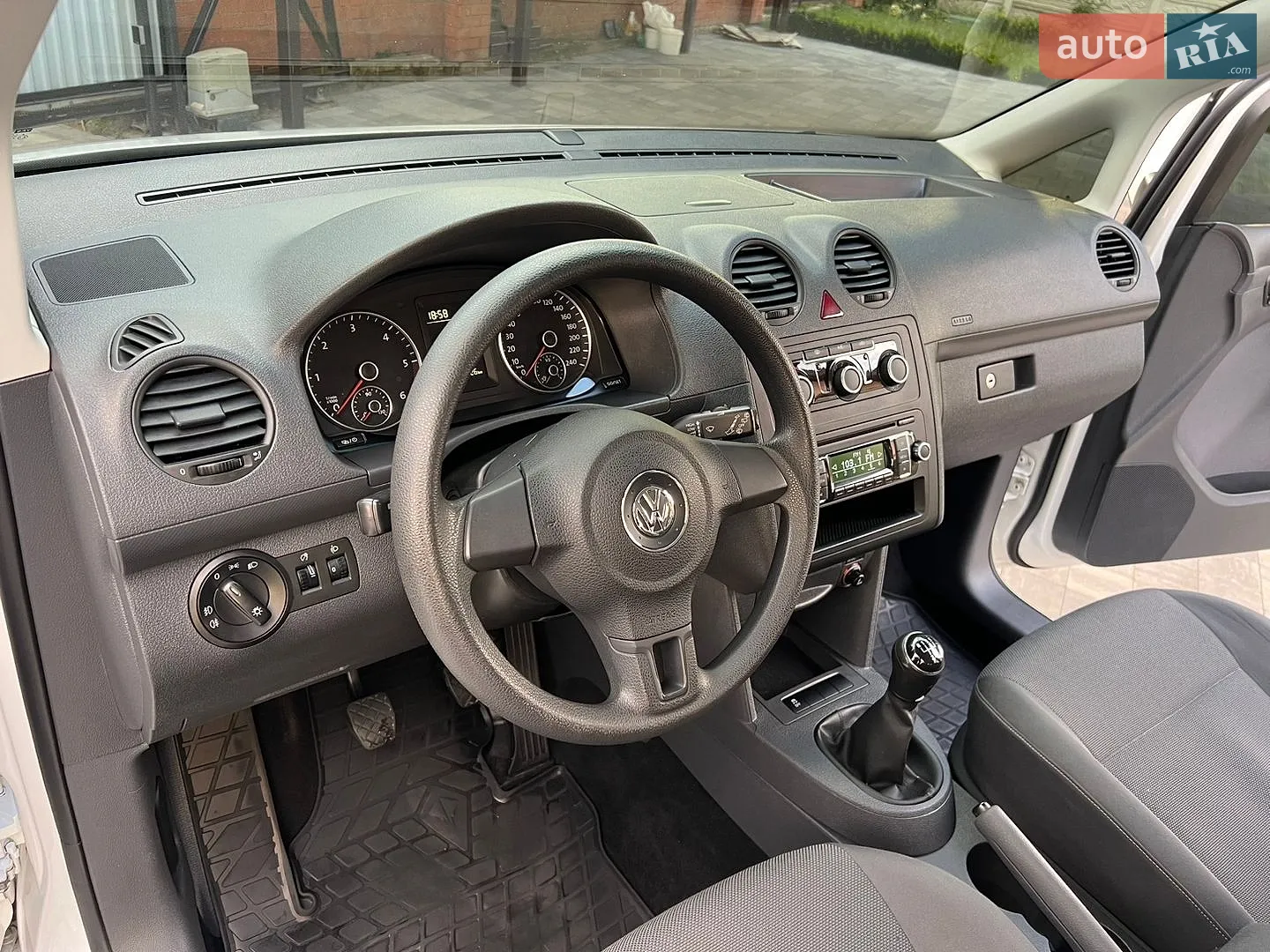 2013 Volkswagen Caddy - мініатюра 15