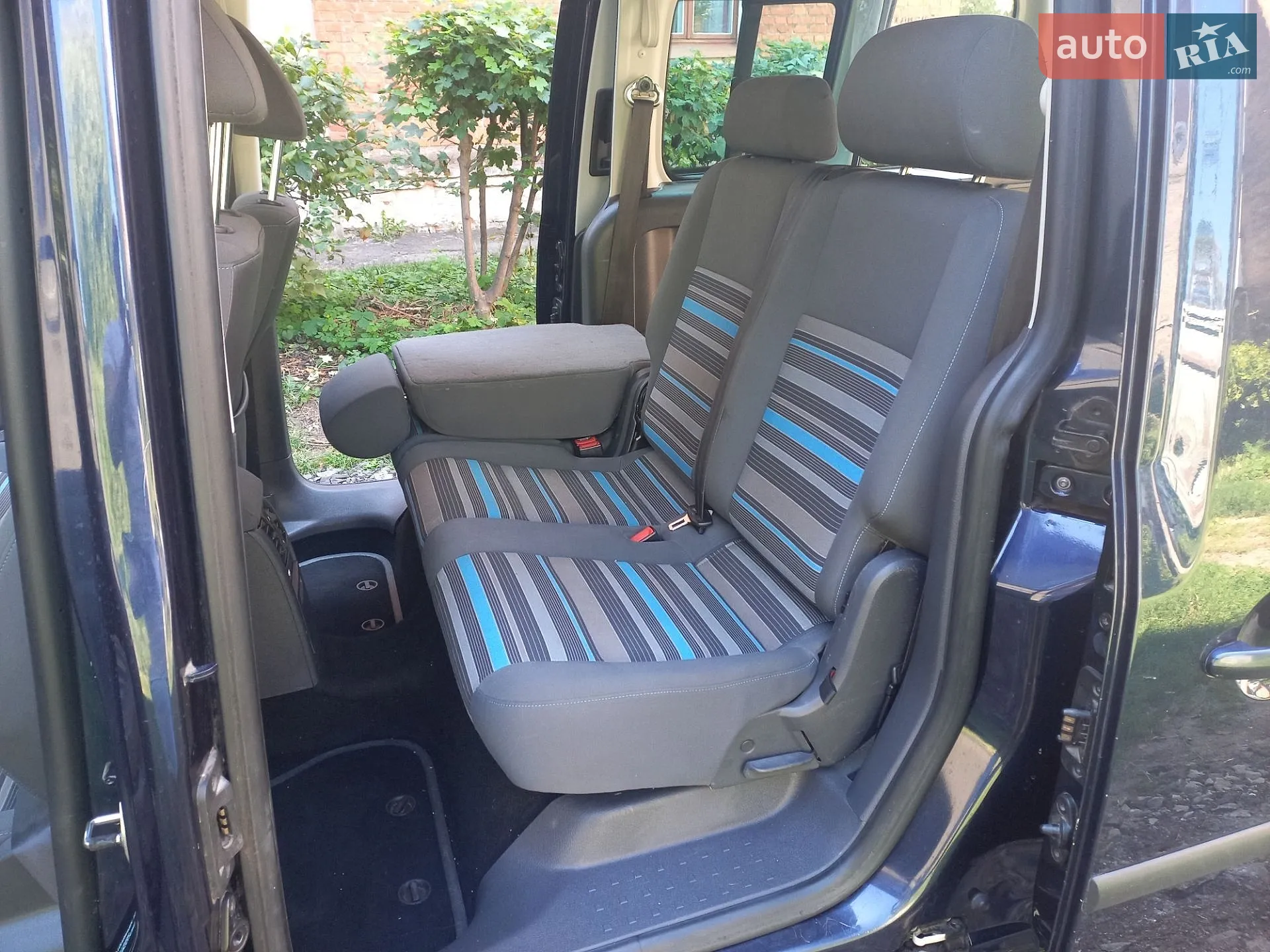 2012 Volkswagen Caddy - мініатюра 28