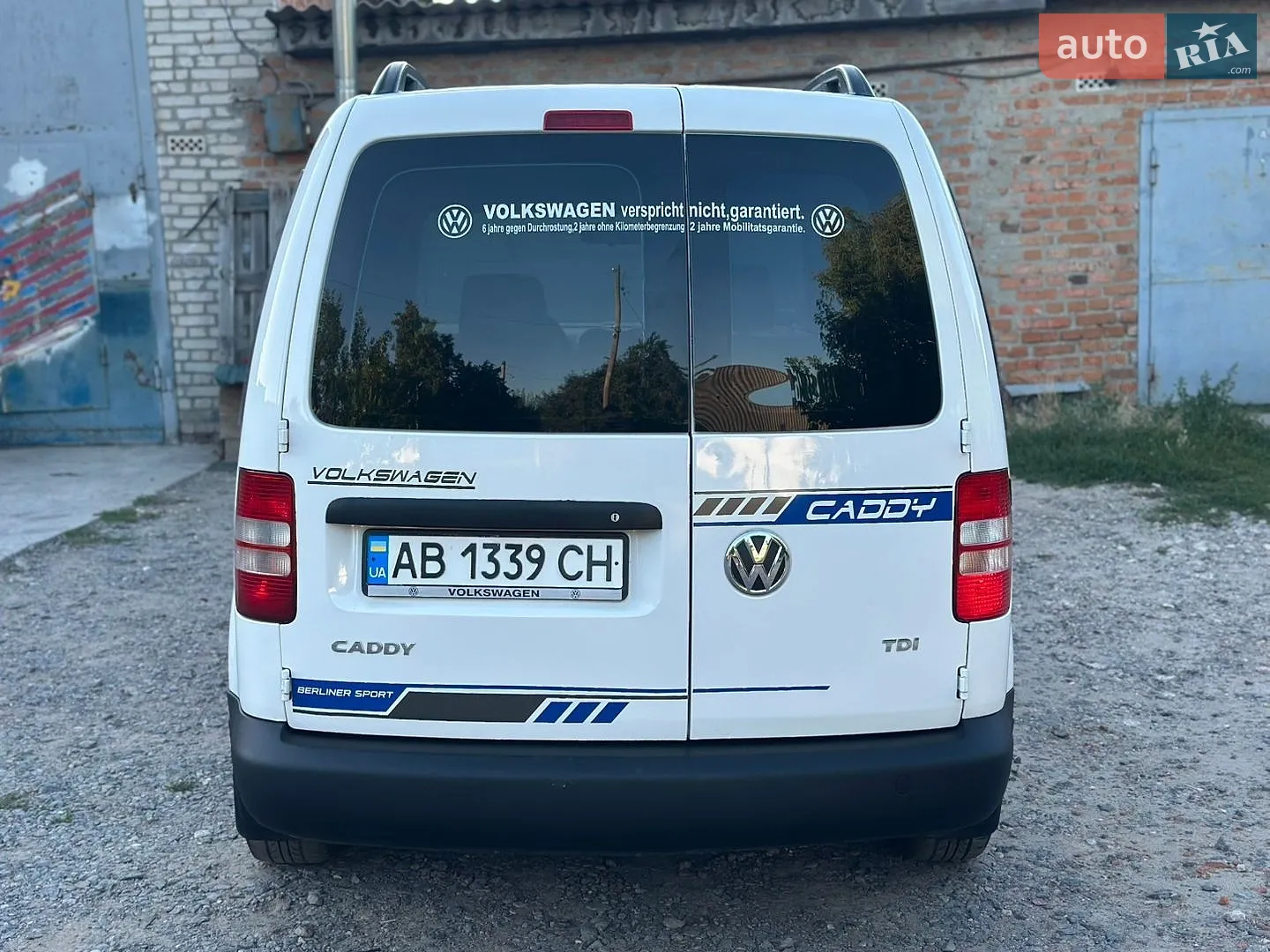 2010 Volkswagen Caddy - мініатюра 17