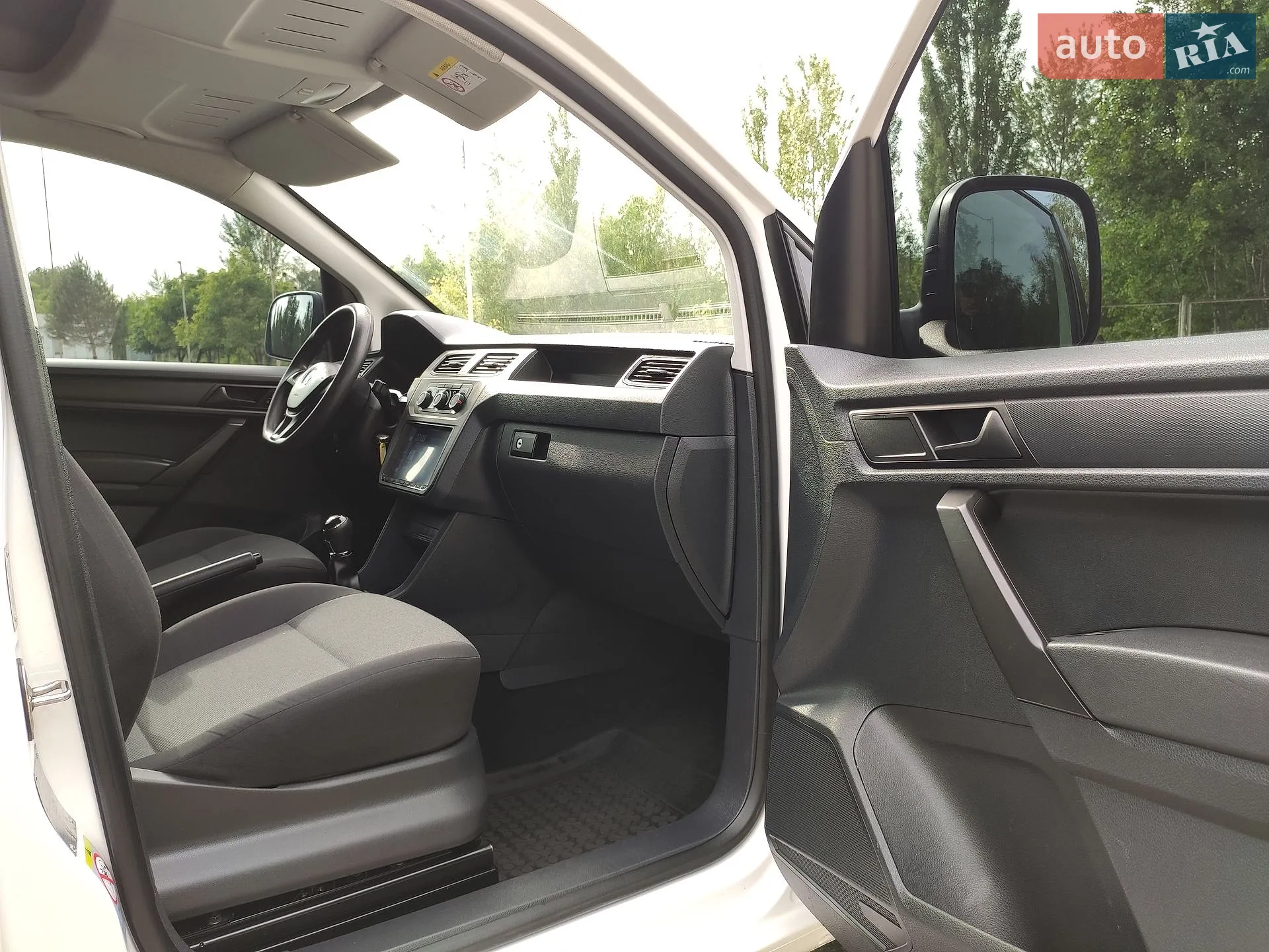 2019 Volkswagen Caddy - мініатюра 44
