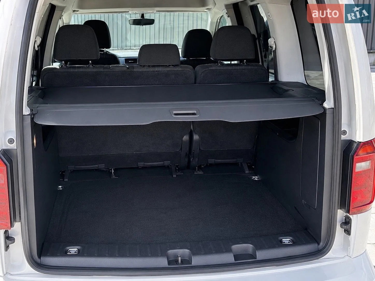 2019 Volkswagen Caddy - мініатюра 28