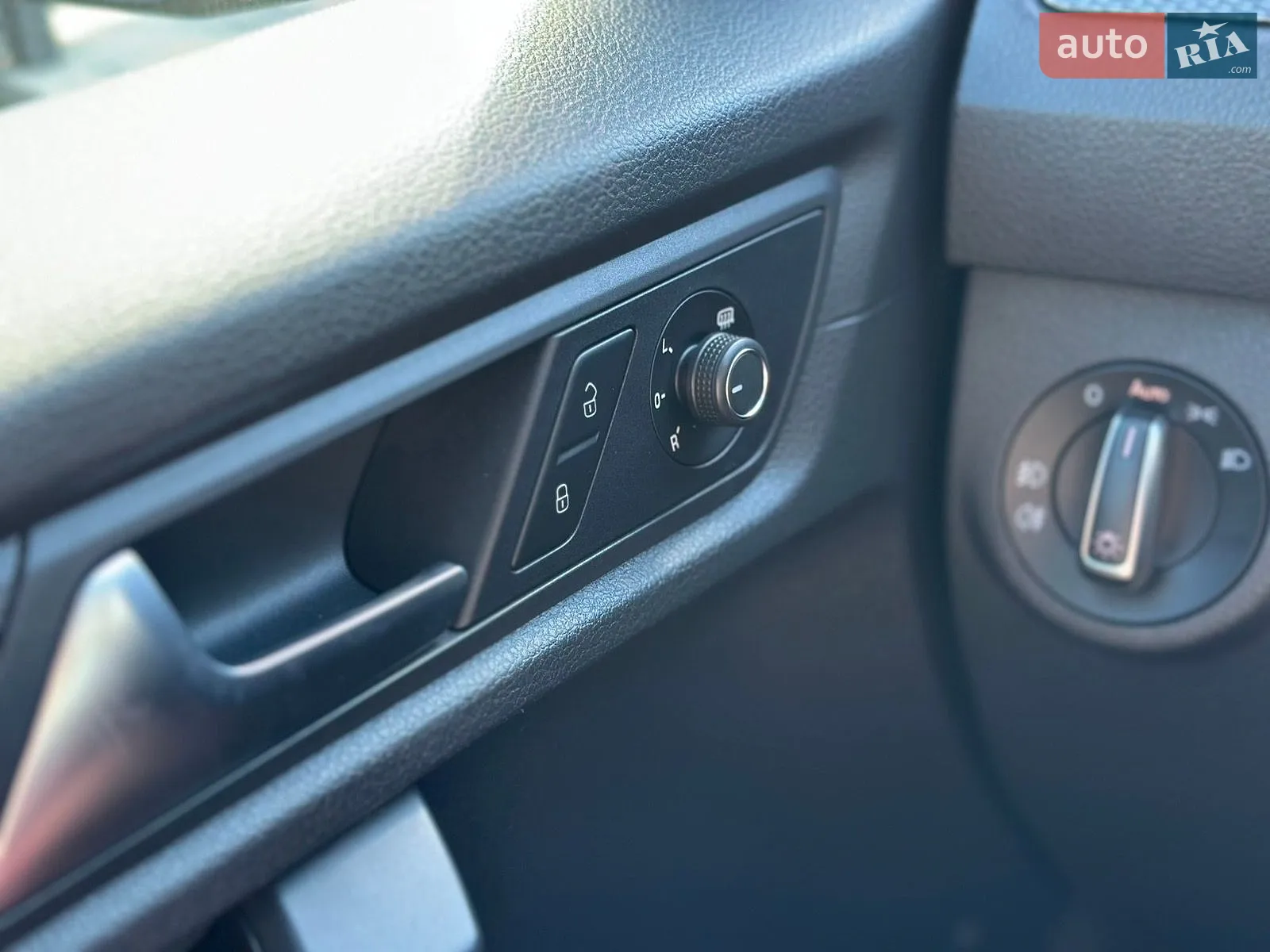 2019 Volkswagen Caddy - мініатюра 47