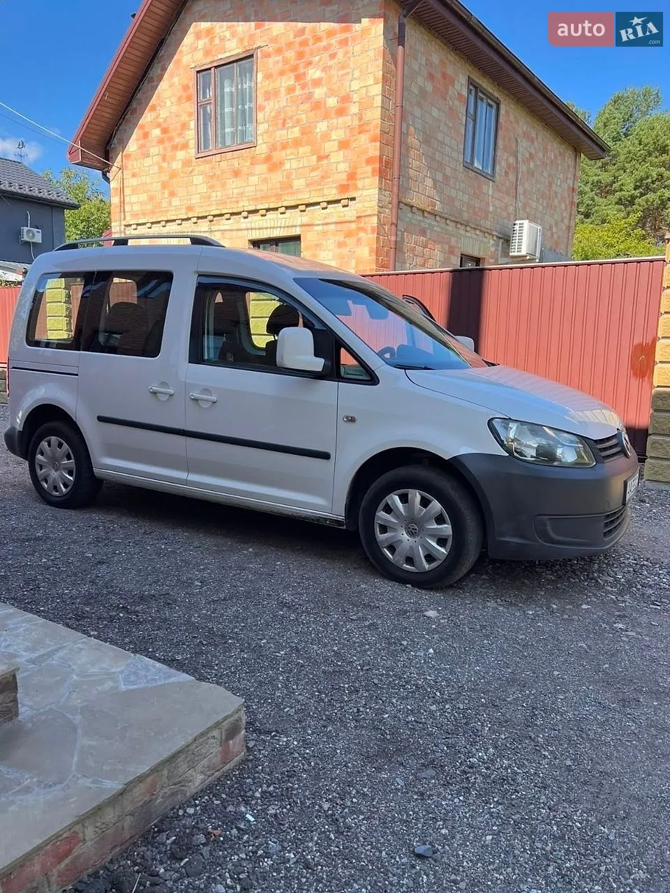 2011 Volkswagen Caddy - фото 1