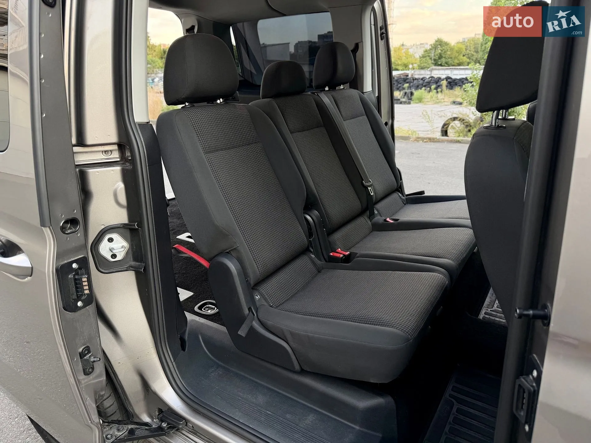 2022 Volkswagen Caddy - мініатюра 41