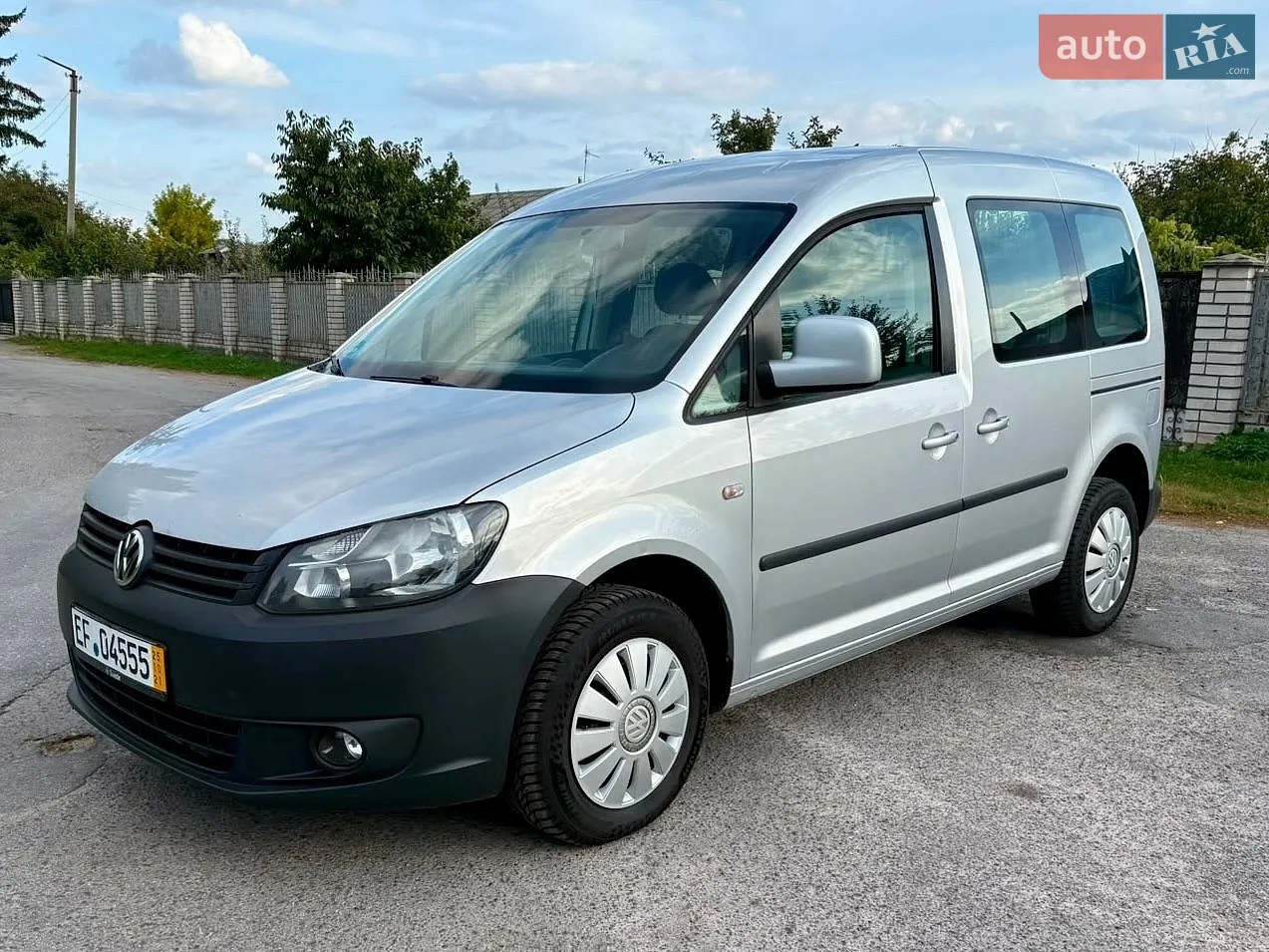 Volkswagen Caddy 2011