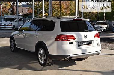 Универсал Volkswagen Carat 2014 в Киеве