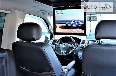 Мінівен Volkswagen Caravelle 2013 в 
