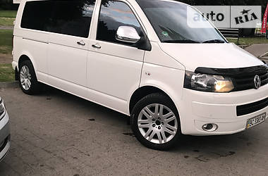 Volkswagen Caravelle 2012 в 