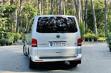 Минивэн Volkswagen Caravelle 2014 в Киеве