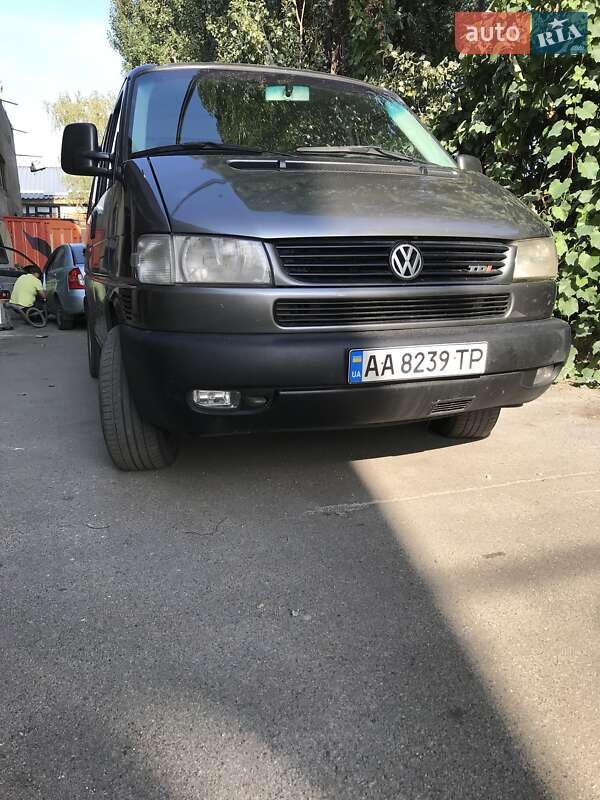 Минивэн Volkswagen Caravelle 1999 в Киеве