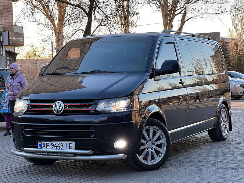 Минивэн Volkswagen Caravelle 2011 в Кривом Роге