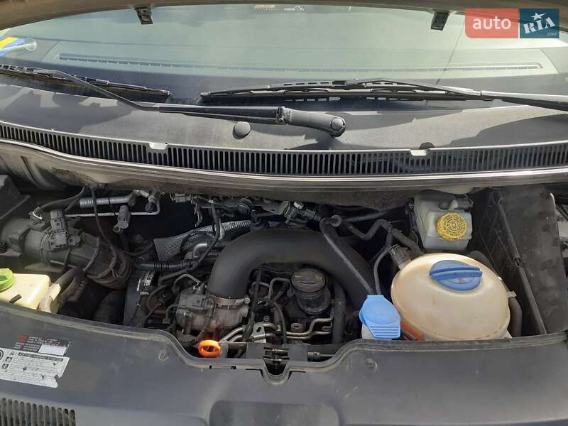 Мінівен Volkswagen Caravelle 2011 в Харкові