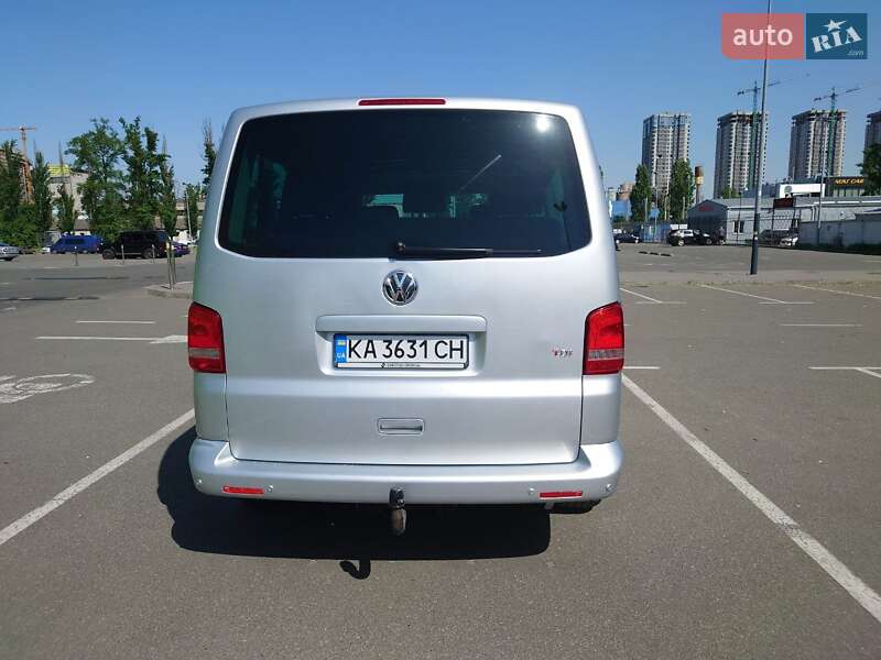 Минивэн Volkswagen Caravelle 2012 в Киеве
